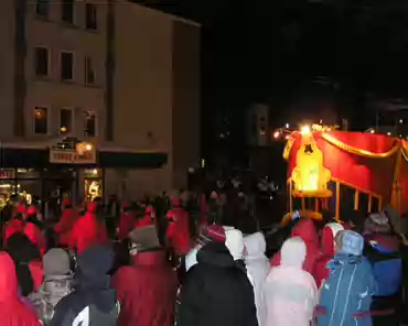 p2160048 Parade