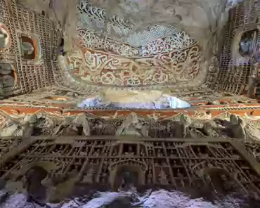PXL_20241025_033254920 Maanjusri Bodhisattva cave. Maitreya Bodhisattva, 13 meters high. 7 staanding Buddhas.