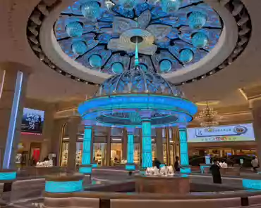 PXL_20241109_022430121 Crystal lobby.