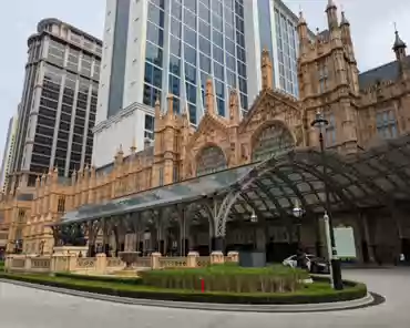 PXL_20241109_040719774