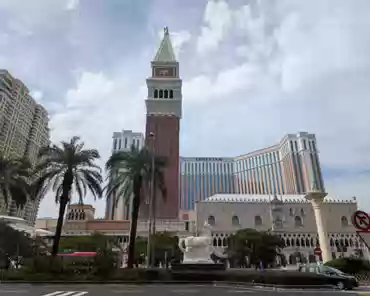 PXL_20241109_041535752