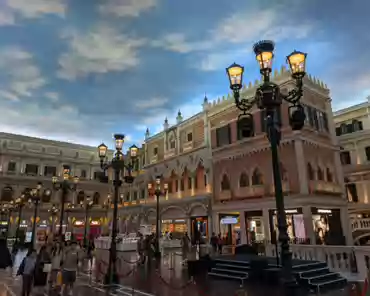 PXL_20241109_110332647