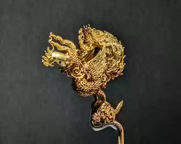 PXL_20241110_084107006 Prince Zhuang of Liang, 15th century, Ming dynasty. Phoenix hairpins.
