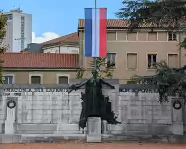 PXL_20240825_125137918