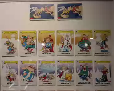 PXL_20250103_142444734 Game of the 7 families: Asterix, 1995.
