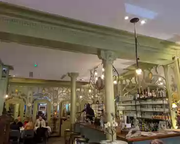 PXL_20241208_123620681