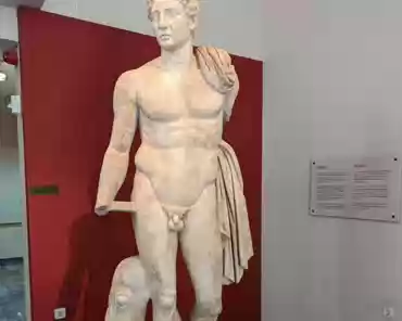 PXL_20240418_093145847 Statue of Hermes from the Gymnasium of Messene. Copy of a 1st century CE after a bronze from the early 4th century BCE.