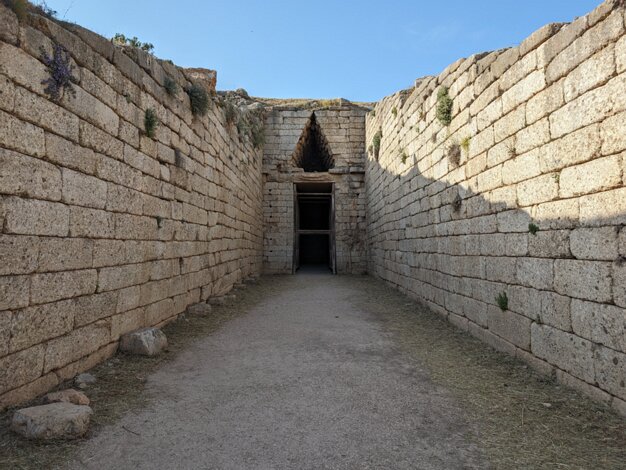 Tholos tombs