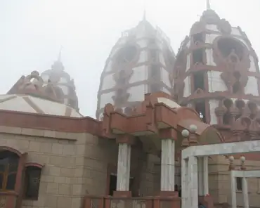 IMG_0376 ISKCON hindu temple in the New Delhi smog. Built 1998, 27m high, dedicated to Lord Krishna. ISKCON means 