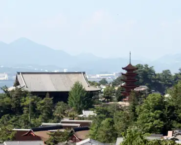 187 Senjokaku temple and Goju-no-to pagoda.