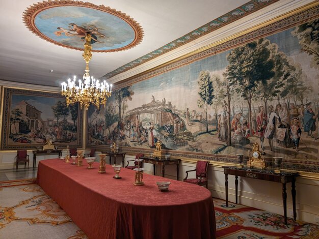 Bourbon palace