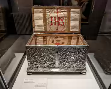 PXL_20240505_152509054 Eucharist chest, mid-17th century.