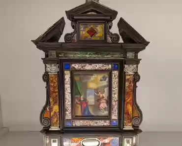 PXL_20240505_135711128 Annunciation altarpiece-reliquary, 17th century.