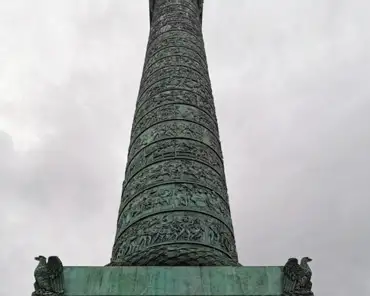 IMG_20210925_190258 Vendôme column, 1875, 42 meters tall. On top: statue of Napoleon, 1863.